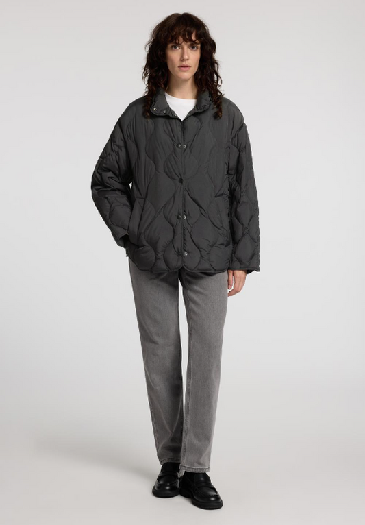 Women's lightweight padded jacket